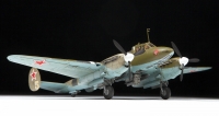 Советский пикирующий бомбардировщик Пе-2