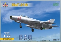 Самолет МиГ-21Ф